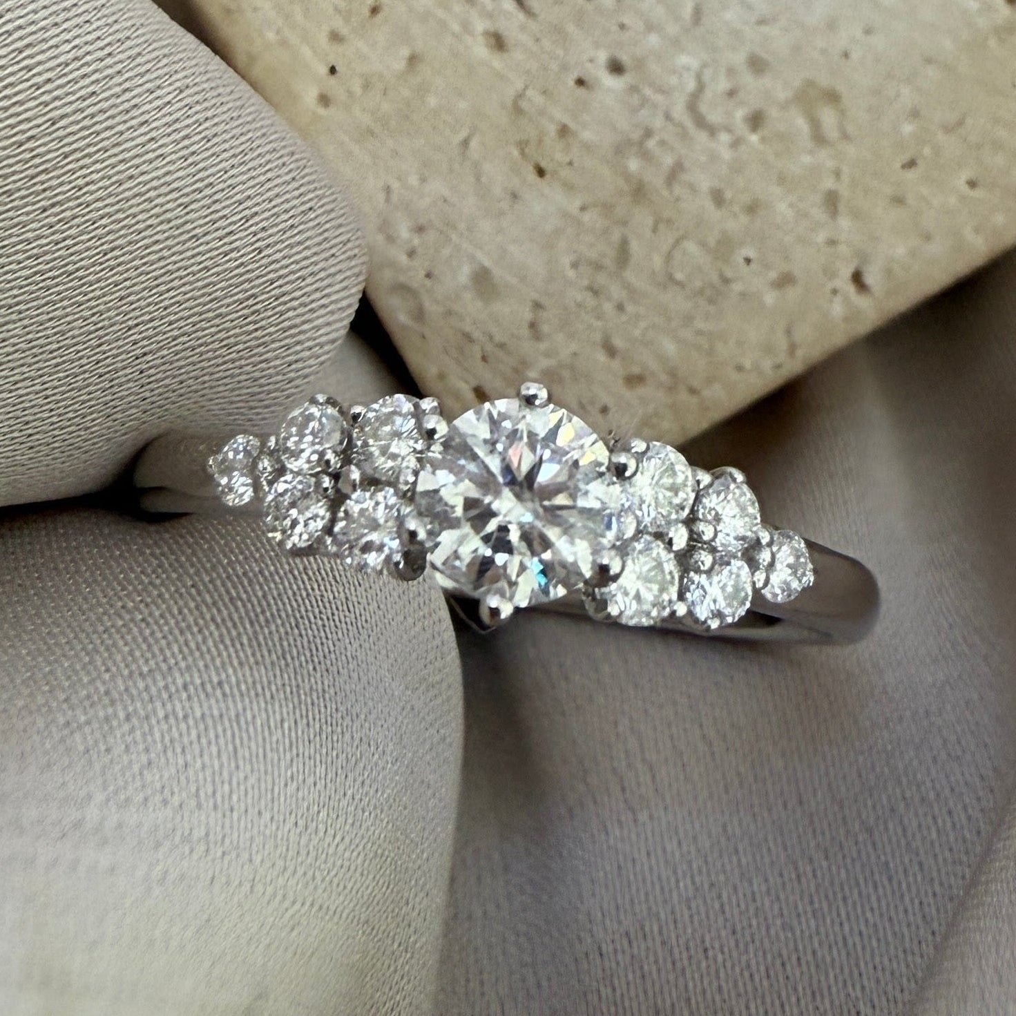 Anillo Azalea