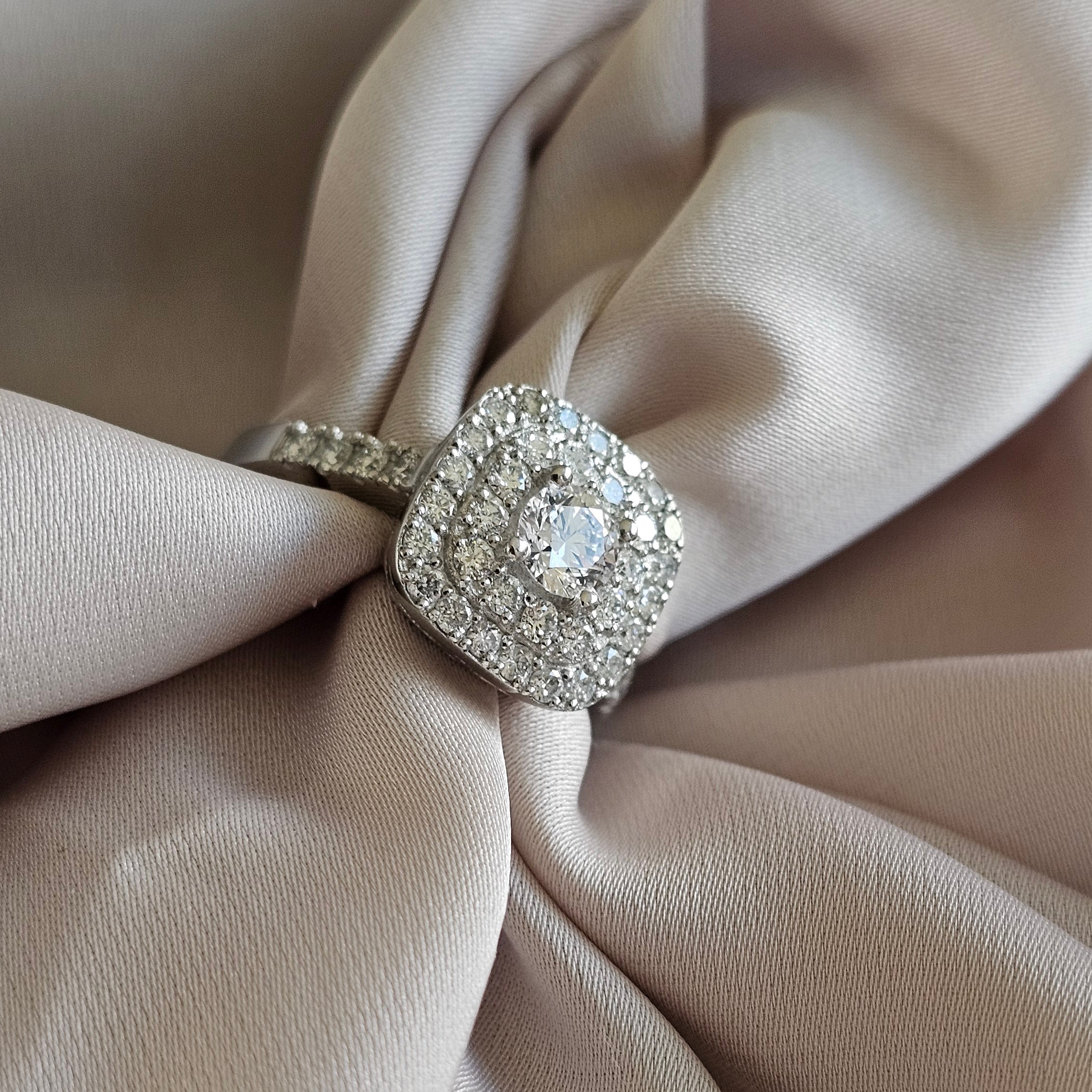 Anillo Dominga