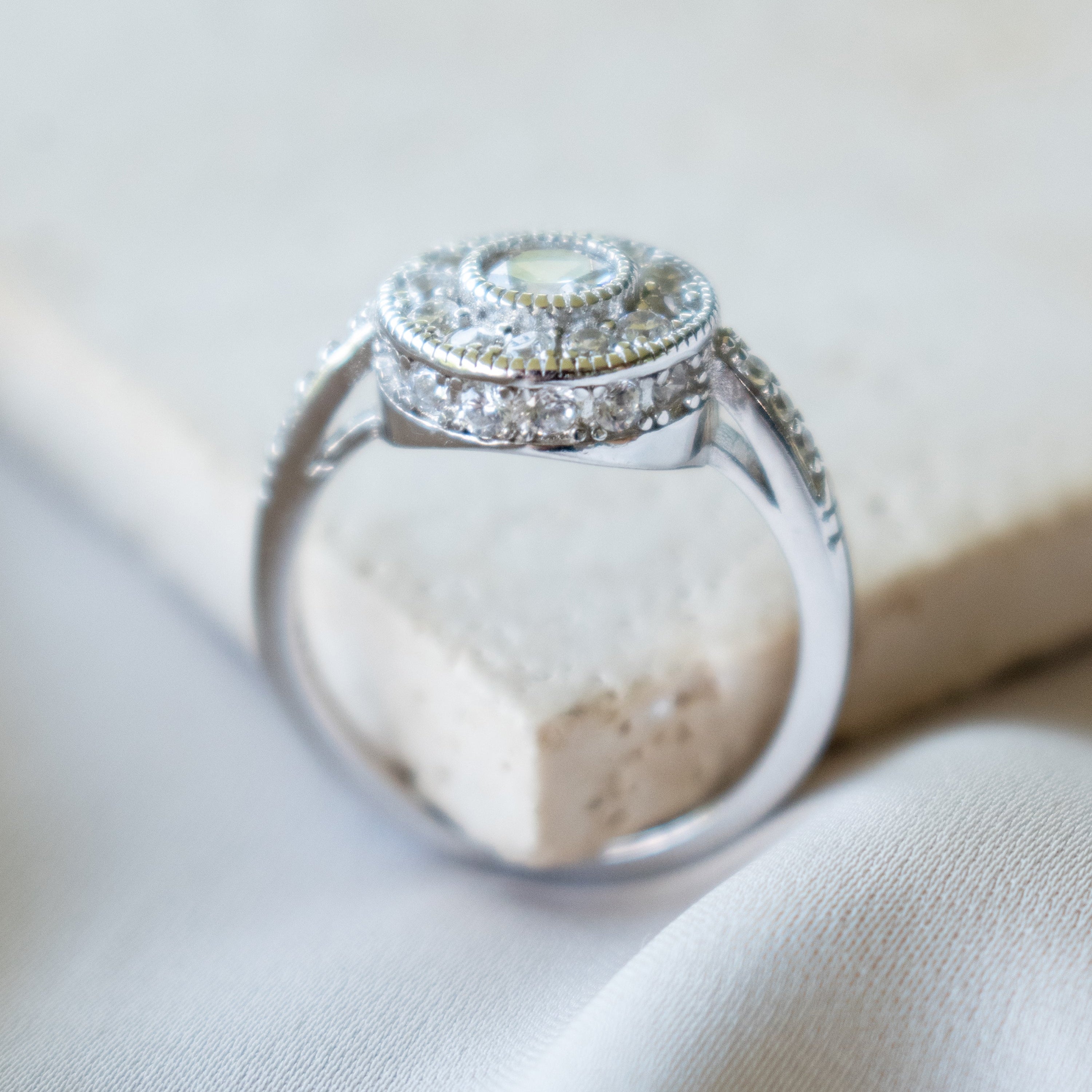 Anillo Halo