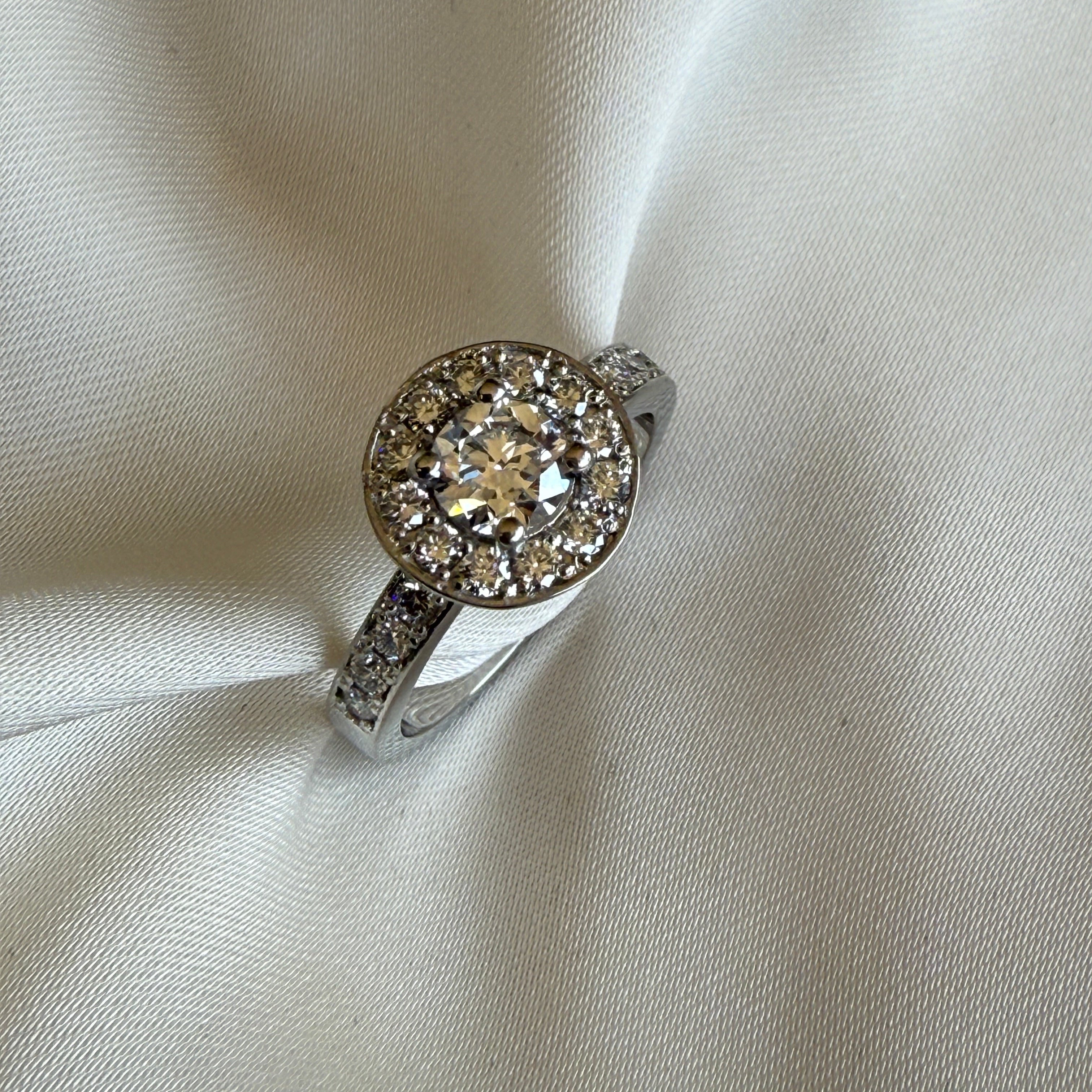 Anillo Solara