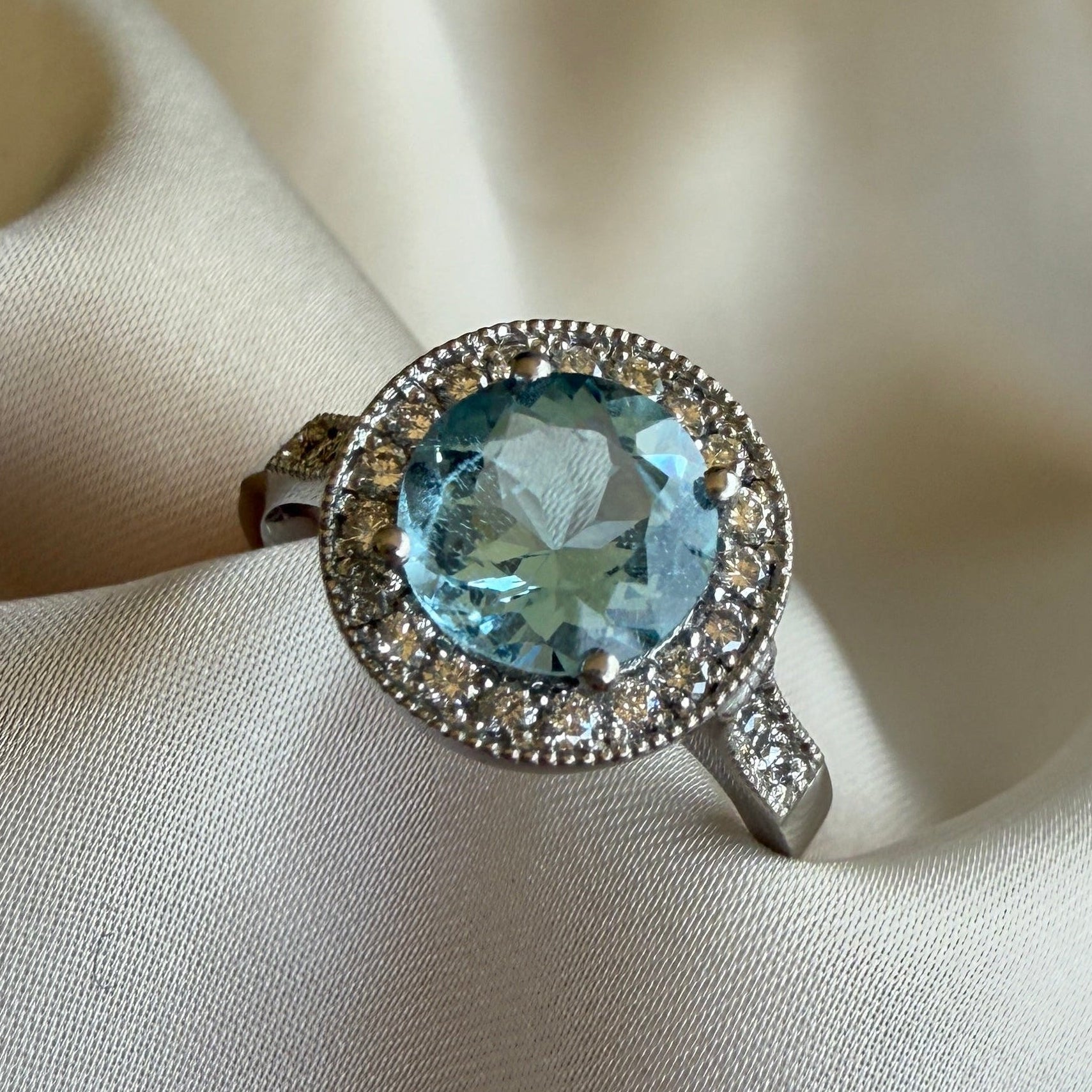 Aguamarina Arandelle