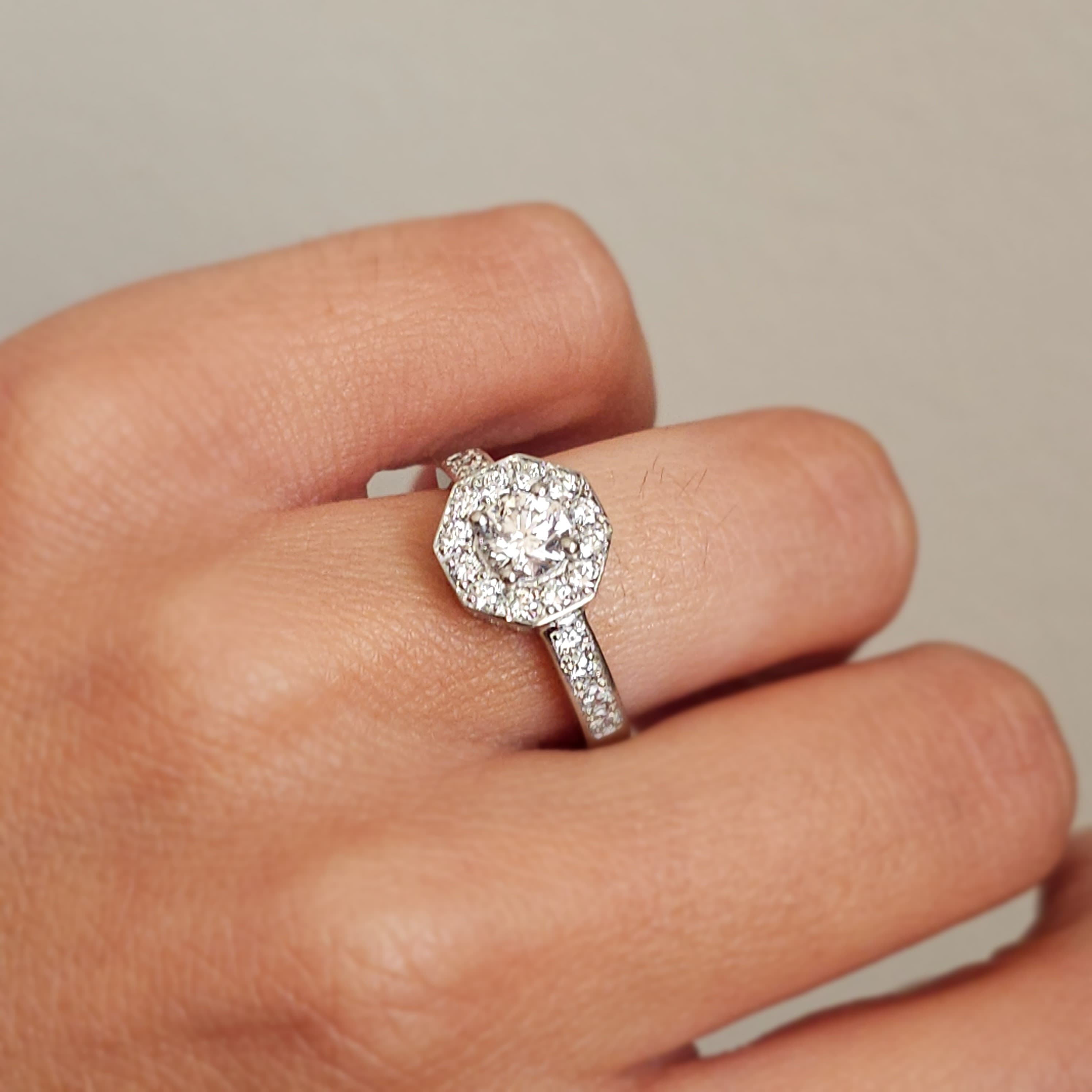 Anillo Lirio