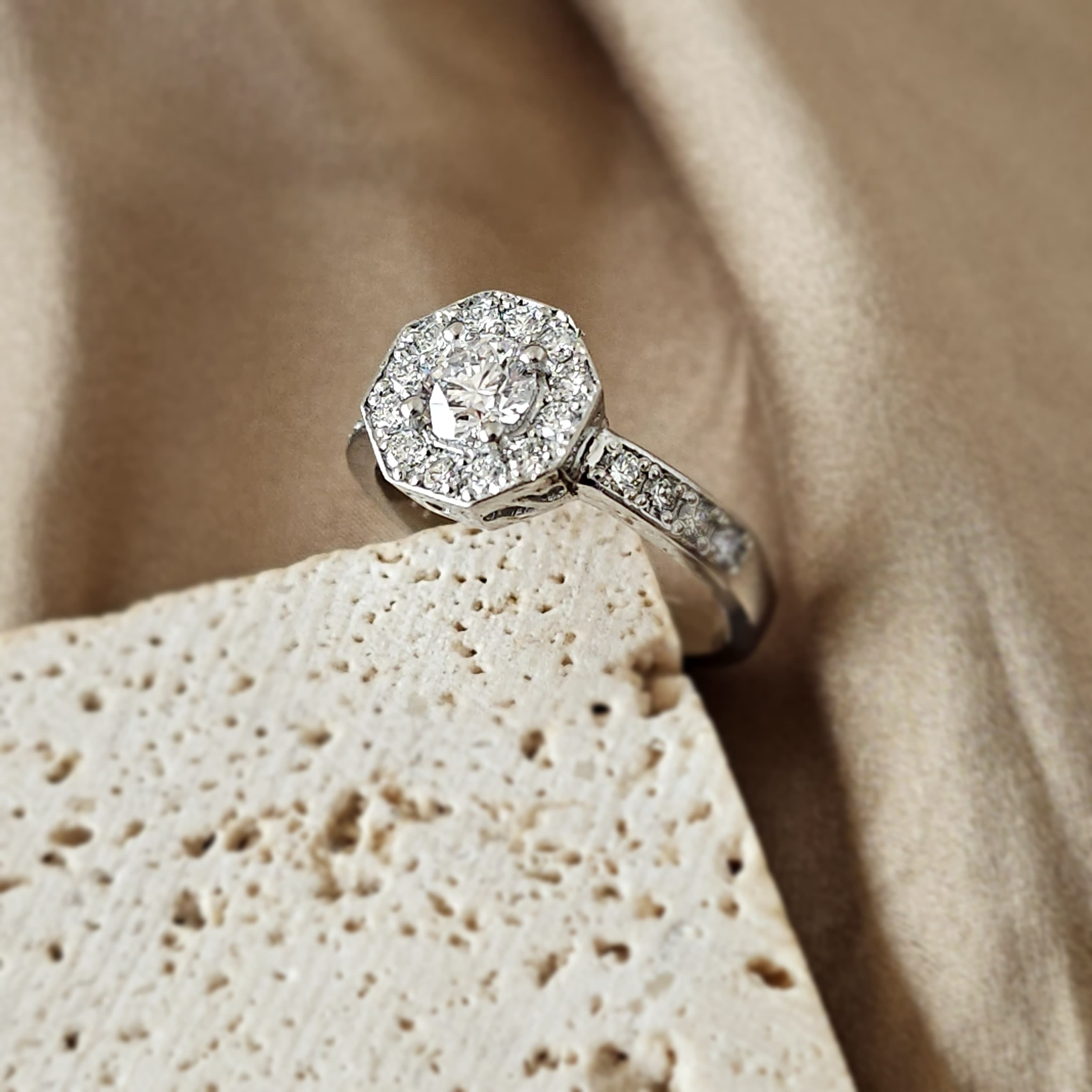 Anillo Lirio