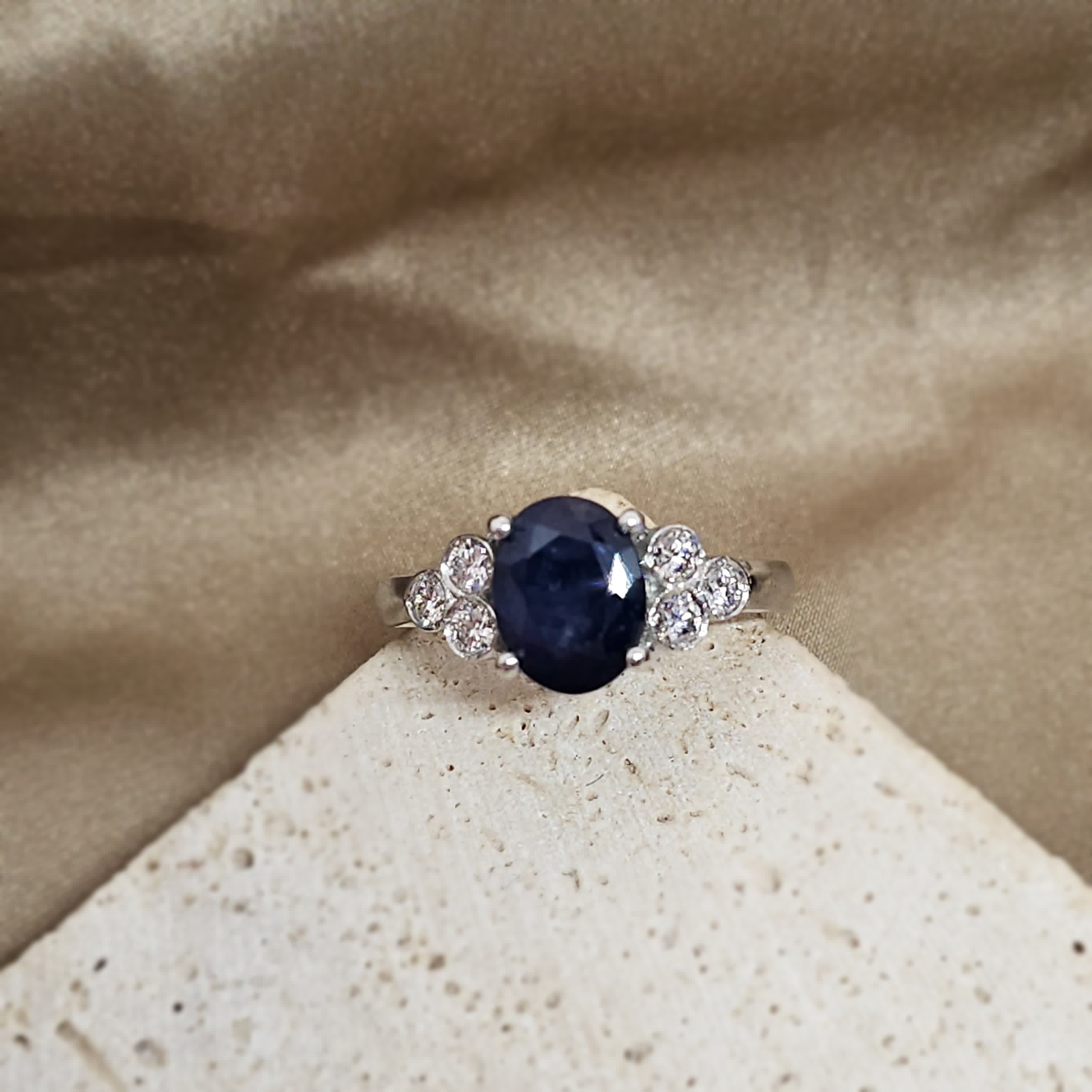Anillo Suric