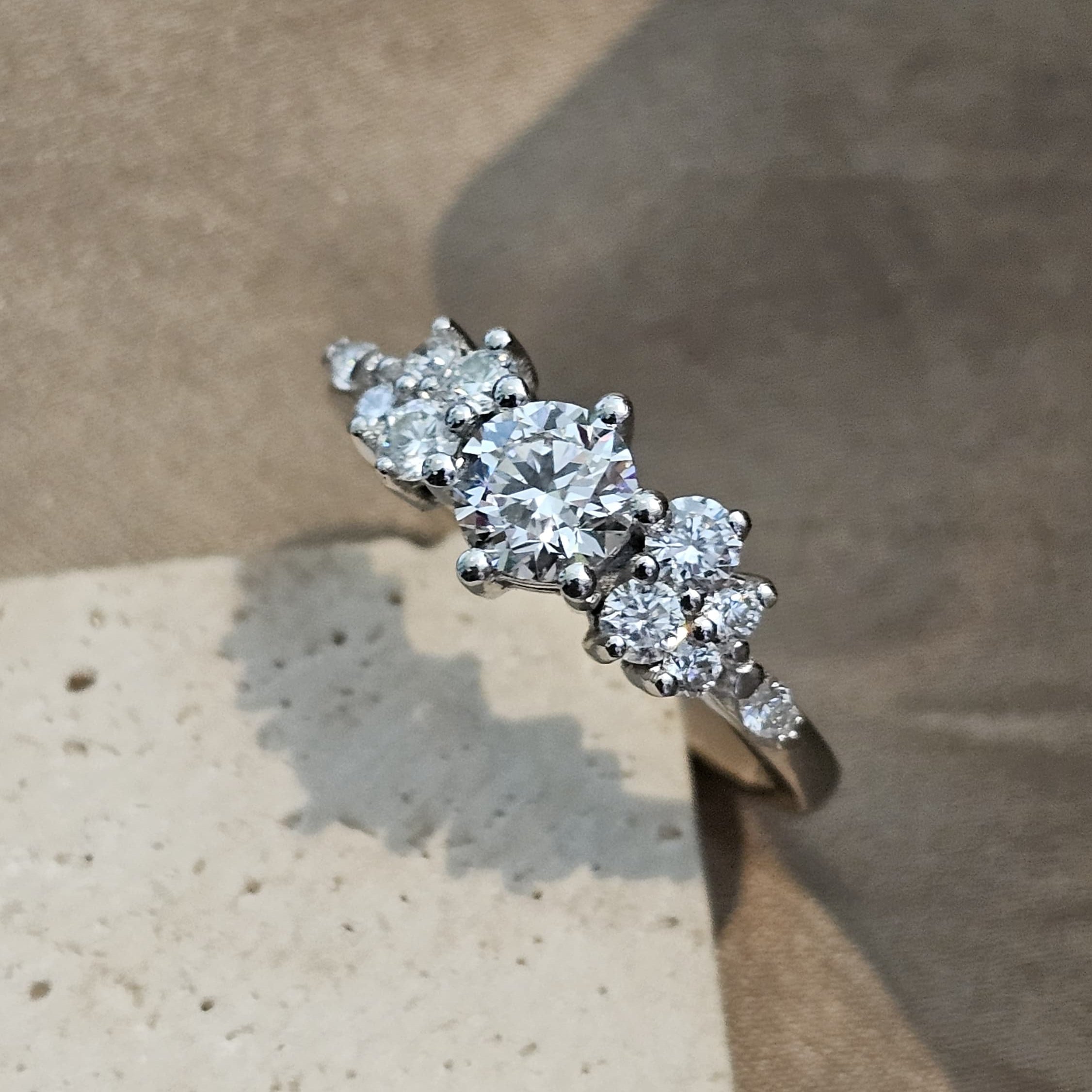 Anillo Maia